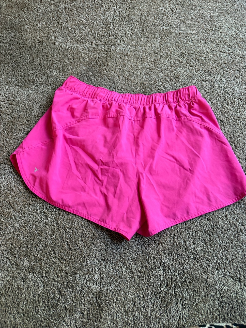 Old Navy Stretchtech Shorts | Medium - Picture 2 of 3